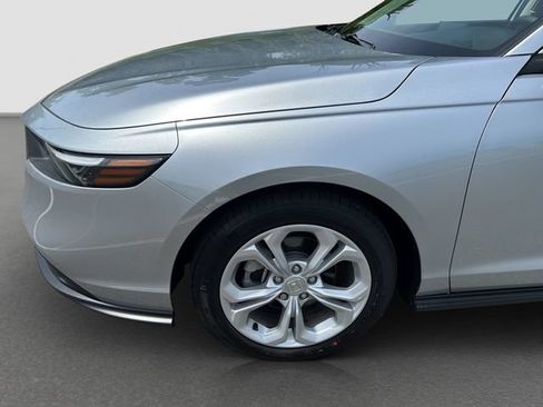 Used 2025 Honda Accord LX image 20