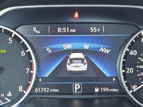 Used 2018 Nissan Murano SL w/ Moonroof Package image 11