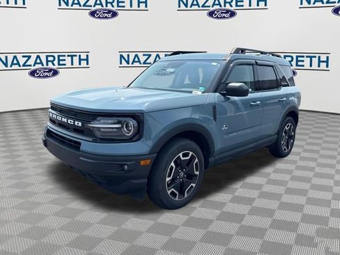 Used 2023 Ford Bronco Sport Outer Banks AWD/4WD image 3
