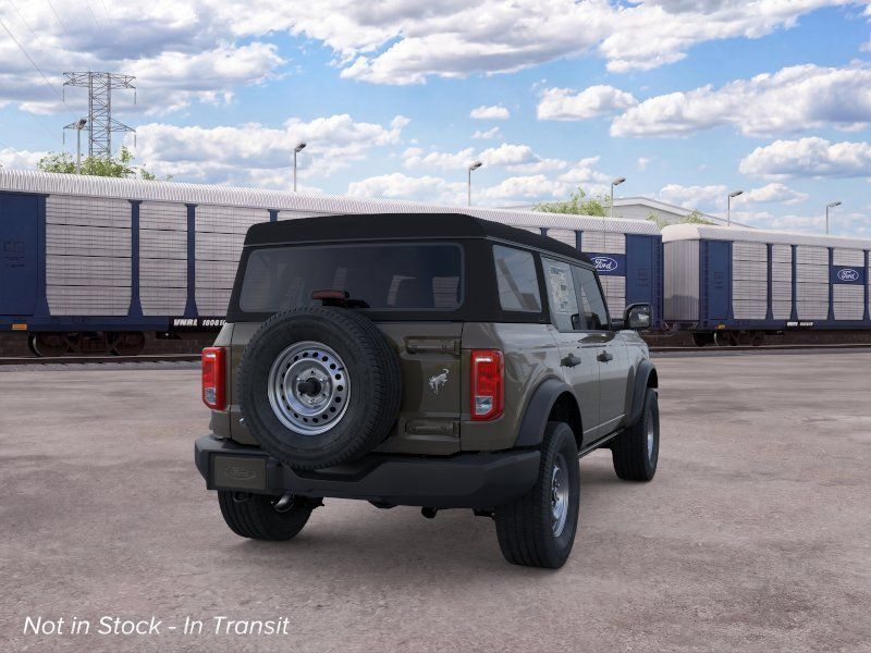 New 2026 Ford Bronco 4-Door AWD/4WD image 8