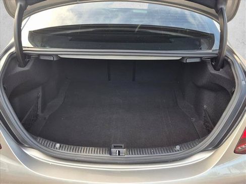 Used 2019 Mercedes-Benz C 300 4MATIC Sedan image 6