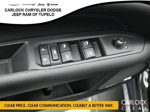 New 2026 Jeep Compass Latitude image 12