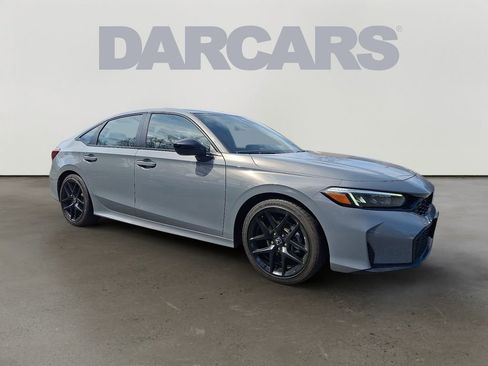 Used 2025 Honda Civic Sport image 9