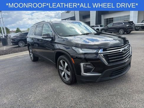 Used 2023 Chevrolet Traverse LT AWD/4WD image 3