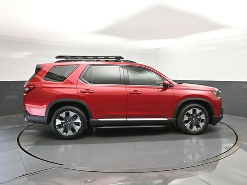 New 2026 Honda Pilot Touring image 15