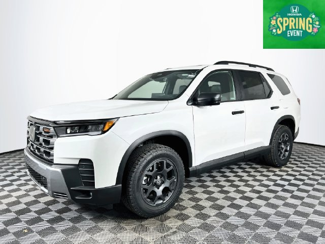 New 2026 Honda Pilot TrailSport image 2