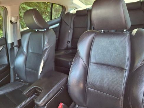 Used 2012 Acura TL w/ Technology Package FWD image 8