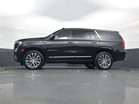 Certified 2023 GMC Yukon Denali image 30