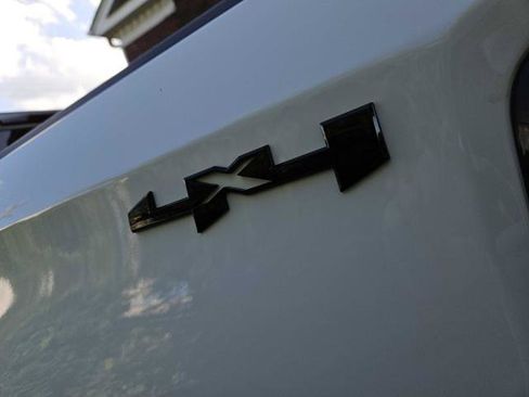 Used 2023 GMC Sierra 1500 Pro w/ Pro Value Package AWD/4WD image 13