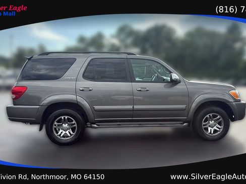 Used 2007 Toyota Sequoia Limited AWD/4WD image 6