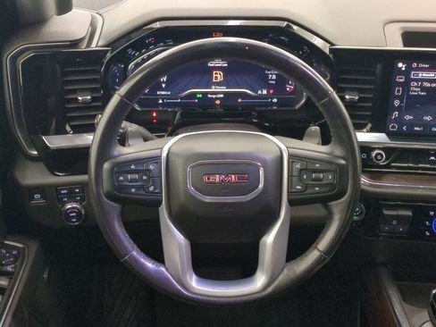 Used 2023 GMC Sierra 1500 SLT w/ SLT Convenience Package AWD/4WD image 21