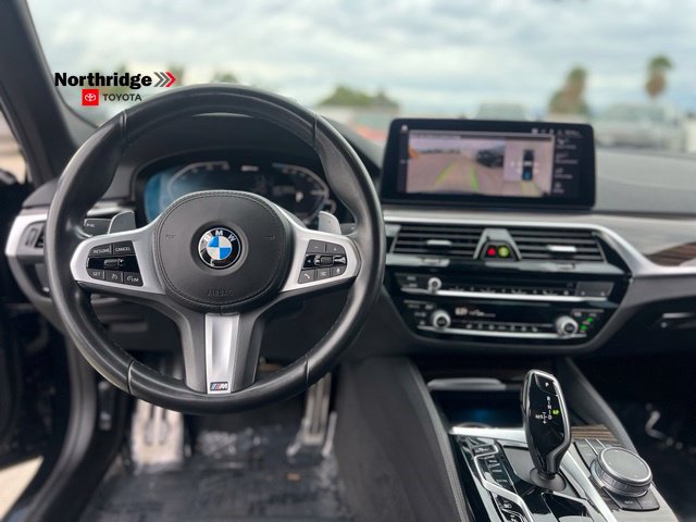Used 2021 BMW 530e w/ M Sport Package RWD image 12