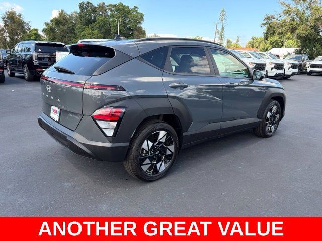 Used 2025 Hyundai Kona SEL FWD image 6