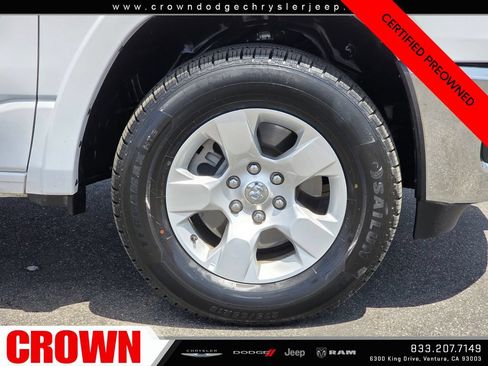 Certified 2025 RAM 1500 Big Horn AWD/4WD image 9