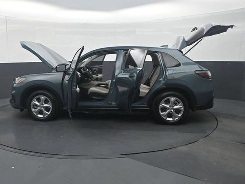 Used 2024 Honda HR-V LX image 38