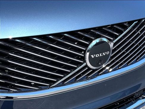 New 2026 Volvo XC90 T8 Plus w/ Protection Package AWD/4WD image 35