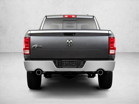 Used 2010 Dodge Ram 1500 Truck ST w/ SXT Appearance Group image 15