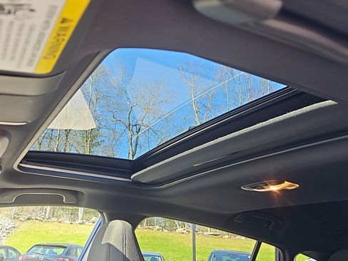 Used 2024 Subaru Crosstrek 2.5i Sport image 8