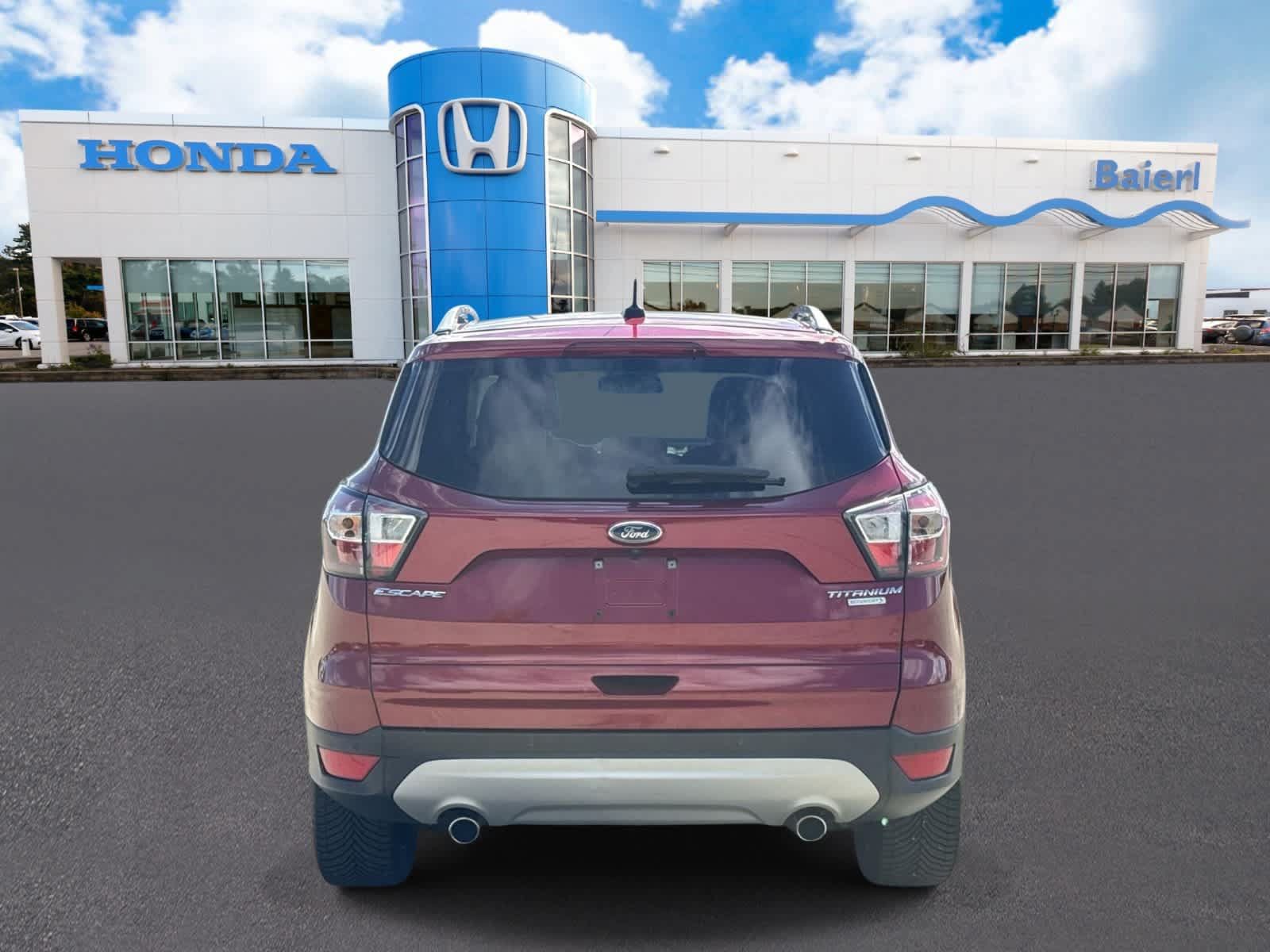 Used 2017 Ford Escape Titanium FWD image 4