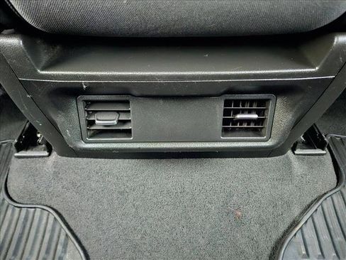 Used 2021 Chevrolet Silverado 1500 Custom image 15