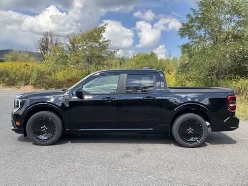 New 2025 Ford Maverick Lobo image 33