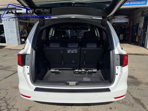 Used 2024 Honda Odyssey EX-L image 17