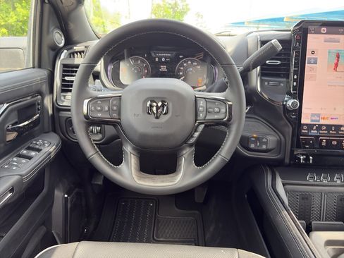 New 2026 RAM 2500 Limited image 18