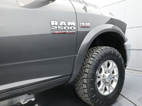 Used 2018 RAM 2500 Laramie w/ Snow Chief Group AWD/4WD image 47