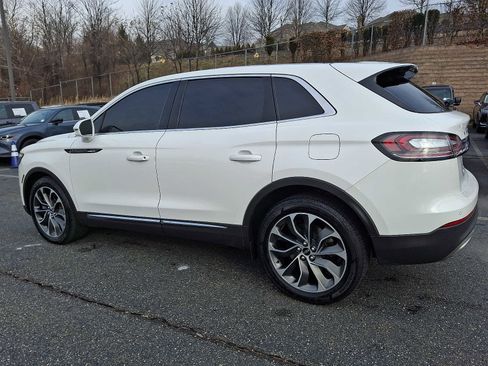 Used 2021 Lincoln Nautilus Reserve image 5