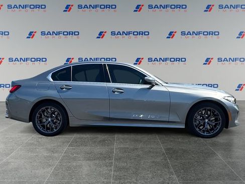 Used 2025 BMW 330i Sedan w/ Convenience Package RWD image 6