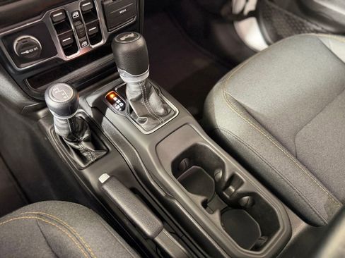 Certified 2024 Jeep Wrangler Unlimited Sport AWD/4WD image 20