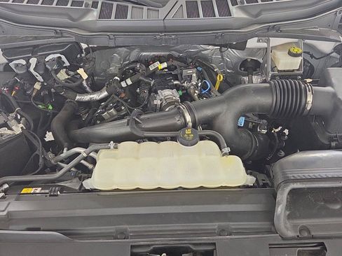 Used 2024 Ford F150 XLT w/ Equipment Group 302A MID AWD/4WD image 19