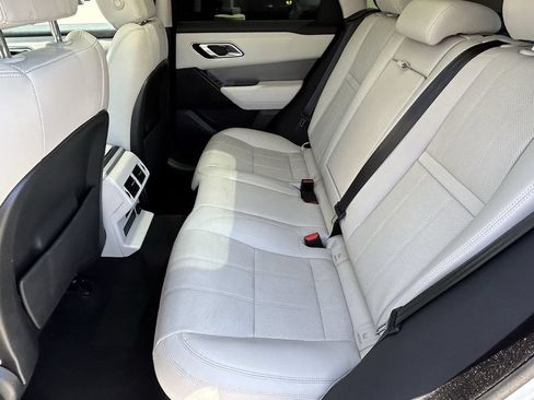 Used 2021 Land Rover Range Rover Velar S AWD/4WD image 15