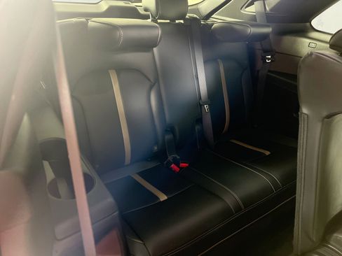 Used 2025 MAZDA CX-90 3.3 Turbo S w/ Premium Package image 28