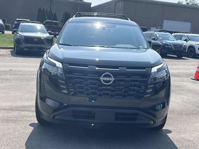New 2026 Nissan Pathfinder SV