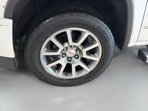 Used 2018 GMC Sierra 1500 Denali image 30