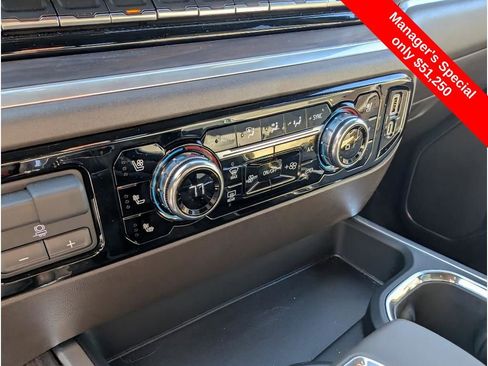 Used 2025 GMC Sierra 1500 SLT w/ SLT Premium Package image 22