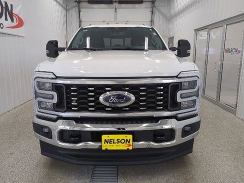 Used 2025 Ford F350 Lariat w/ Lariat Ultimate Package AWD/4WD image 5
