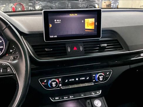 Used 2020 Audi Q5 2.0T Premium Plus image 9