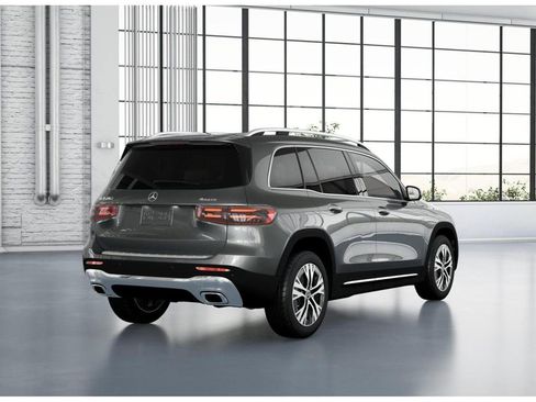 New 2026 Mercedes-Benz GLB 250 4MATIC image 22