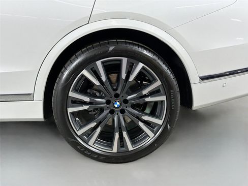 New 2027 BMW X7 xDrive40i AWD/4WD image 31