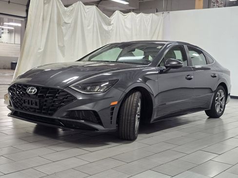 Used 2023 Hyundai Sonata SEL w/ Preferred Accessory Package FWD image 10