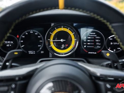 Used 2020 Porsche 911 Carrera S image 9