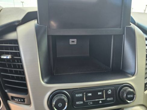 Used 2019 GMC Yukon Denali AWD/4WD image 24