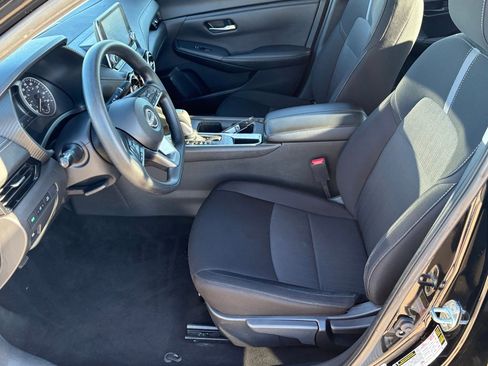 Certified 2024 Nissan Sentra SV image 30