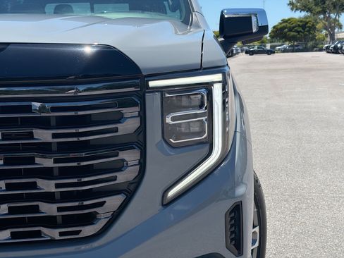 Used 2025 GMC Sierra 1500 Denali Ultimate AWD/4WD image 9