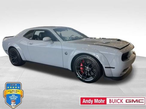Used 2022 Dodge Challenger R/T Scat Pack RWD image 1