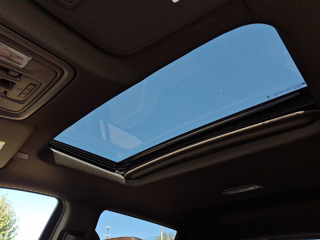 Used 2023 GMC Sierra 1500 Denali AWD/4WD image 10