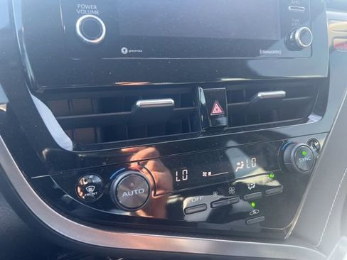 Used 2023 Toyota Camry SE w/ Convenience Package image 12