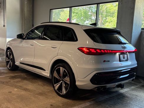 New 2026 Audi SQ5 Premium Plus AWD/4WD image 4